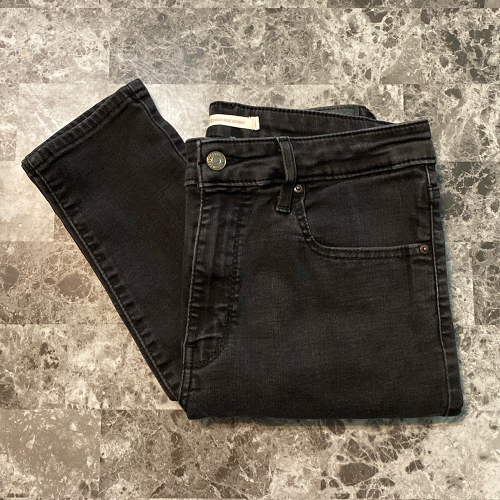 Levis 721 High Rise Skinny Jeans - Size 31 (W31, L30)
